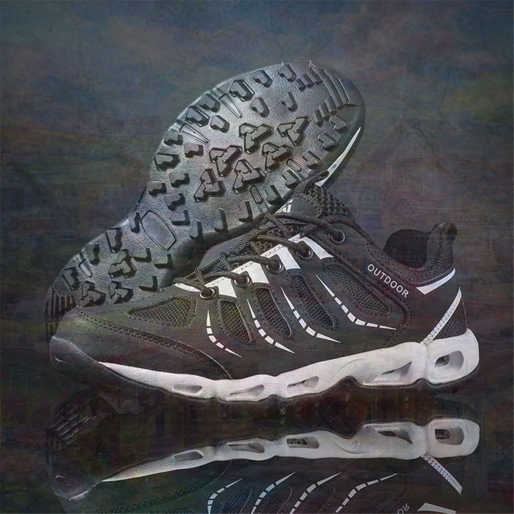 Sumer Round Tip Silver Sneaker - Tech Accessories To Buy บทวิจารณ์และราคา